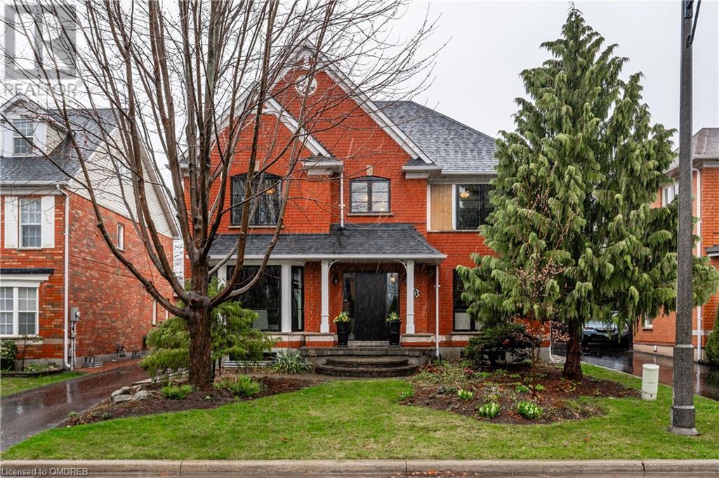 461 Doverwood Drive, Oakville, Ontario  L6H 6N6 - Photo 1 - 40565692