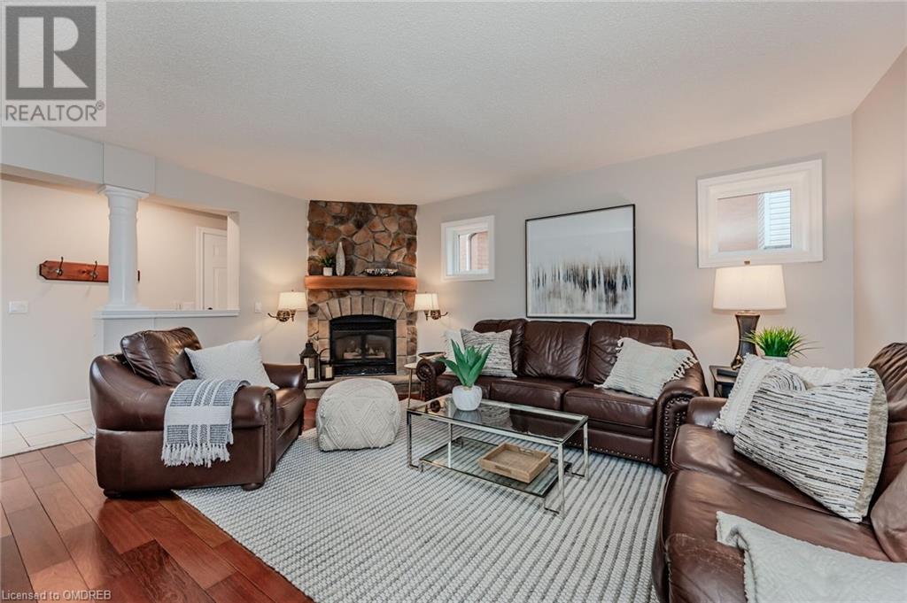461 Doverwood Drive, Oakville, Ontario  L6H 6N6 - Photo 16 - 40565692