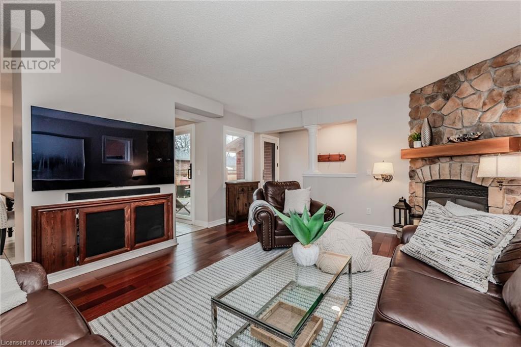 461 Doverwood Drive, Oakville, Ontario  L6H 6N6 - Photo 18 - 40565692
