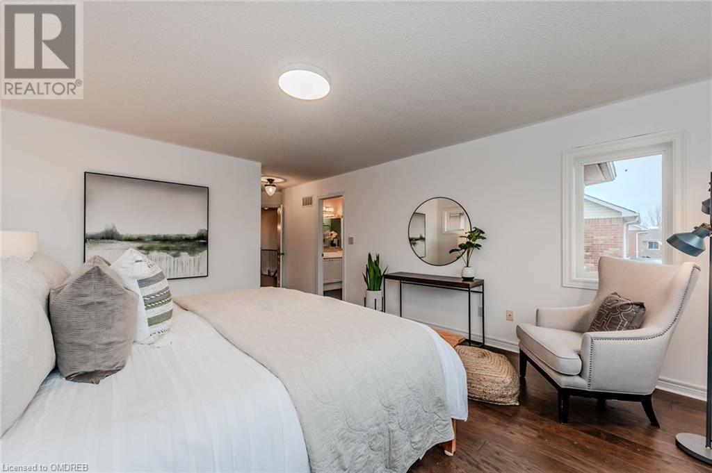 461 Doverwood Drive, Oakville, Ontario  L6H 6N6 - Photo 24 - 40565692