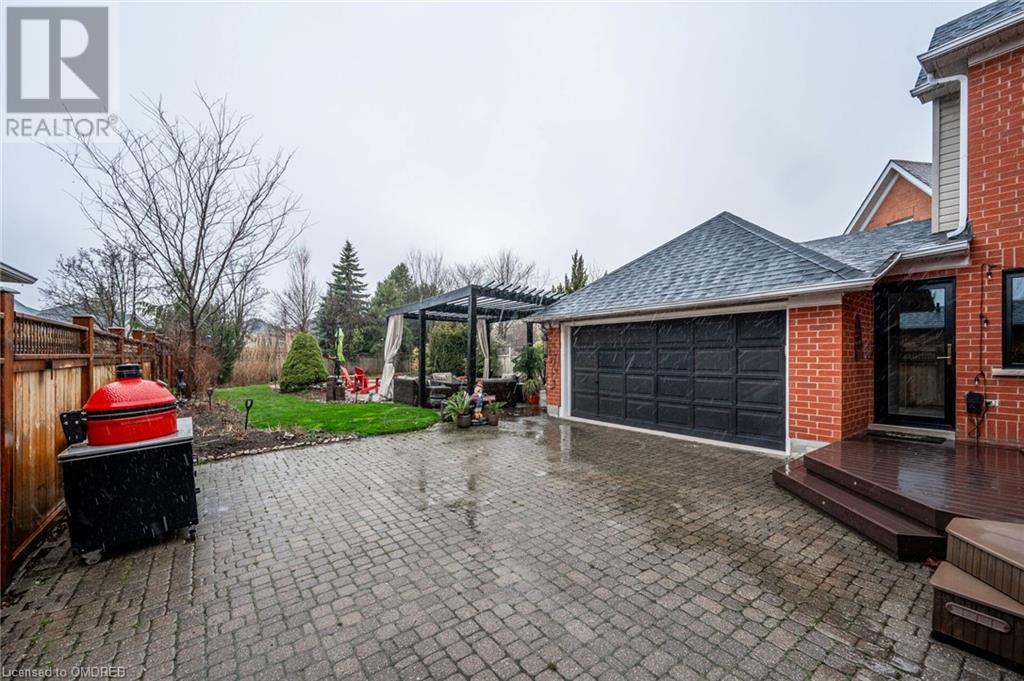 461 Doverwood Drive, Oakville, Ontario  L6H 6N6 - Photo 39 - 40565692