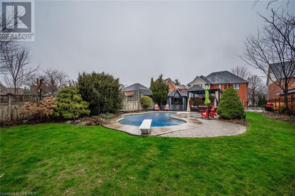 461 Doverwood Drive, Oakville, Ontario  L6H 6N6 - Photo 44 - 40565692