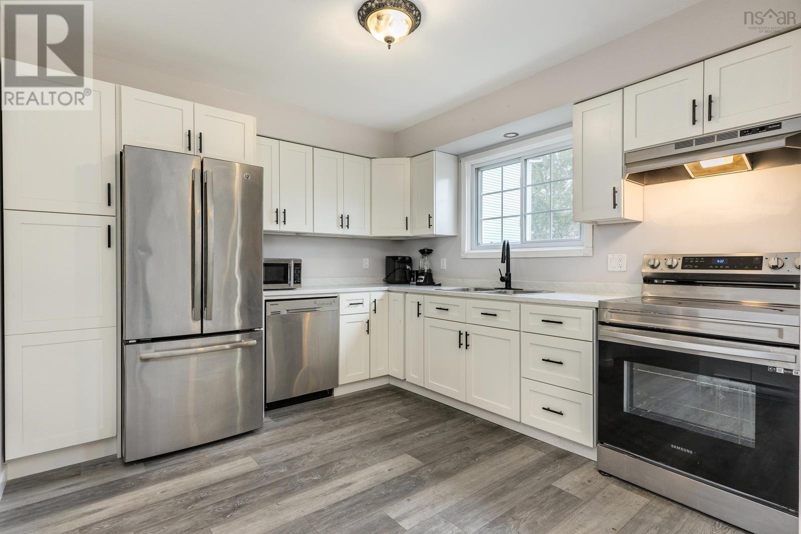 11 Louise Court, Lower Sackville, Nova Scotia  B4C 3T3 - Photo 14 - 202406946