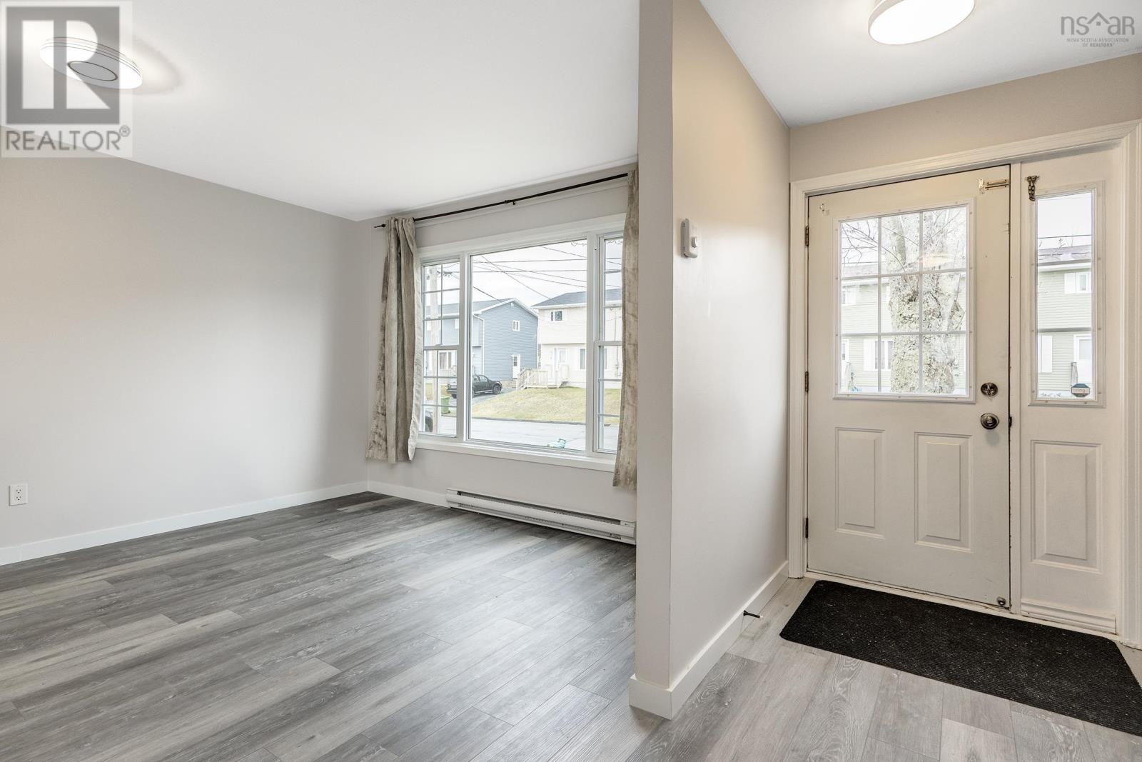 11 Louise Court, Lower Sackville, Nova Scotia  B4C 3T3 - Photo 4 - 202406946