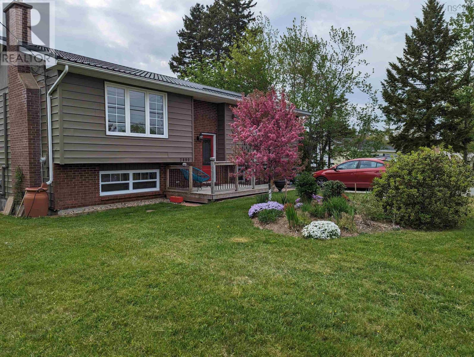 2880 Sackville Drive, Upper Sackville, Nova Scotia  B4E 3C4 - Photo 2 - 202406952