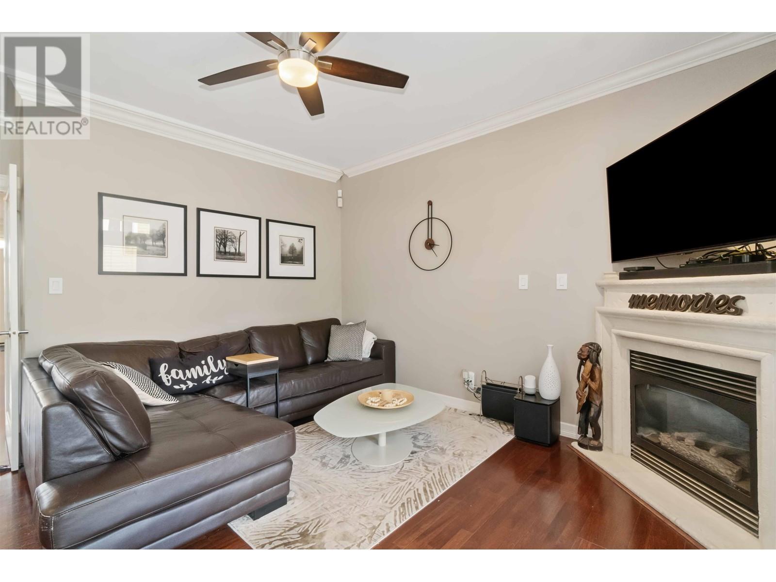 558 E 6th Street, North Vancouver, British Columbia  V7L 1R1 - Photo 15 - R2869928