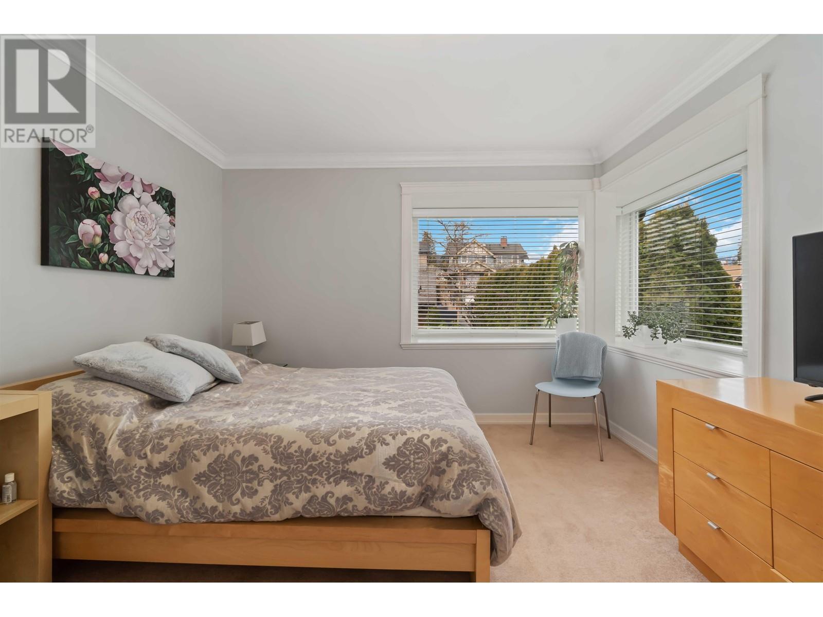 558 E 6th Street, North Vancouver, British Columbia  V7L 1R1 - Photo 26 - R2869928