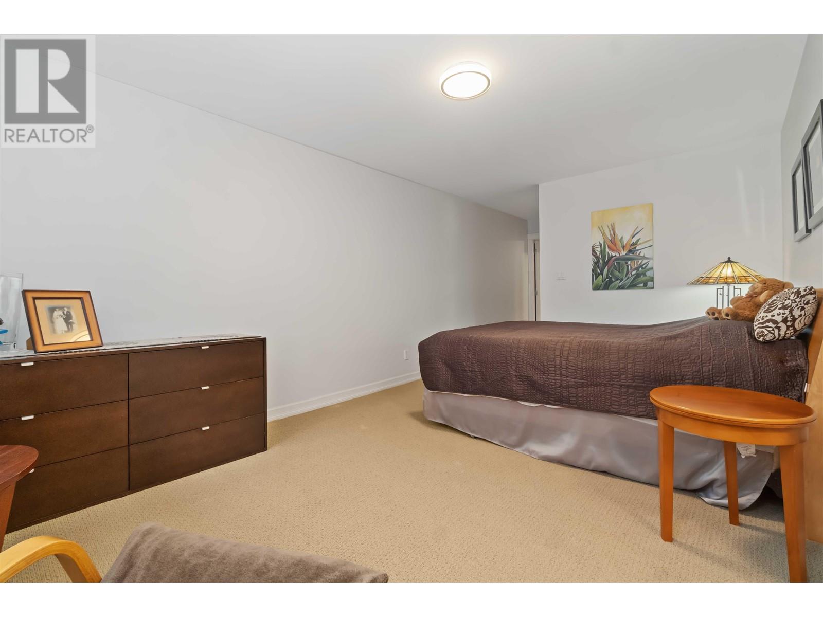 558 E 6th Street, North Vancouver, British Columbia  V7L 1R1 - Photo 31 - R2869928