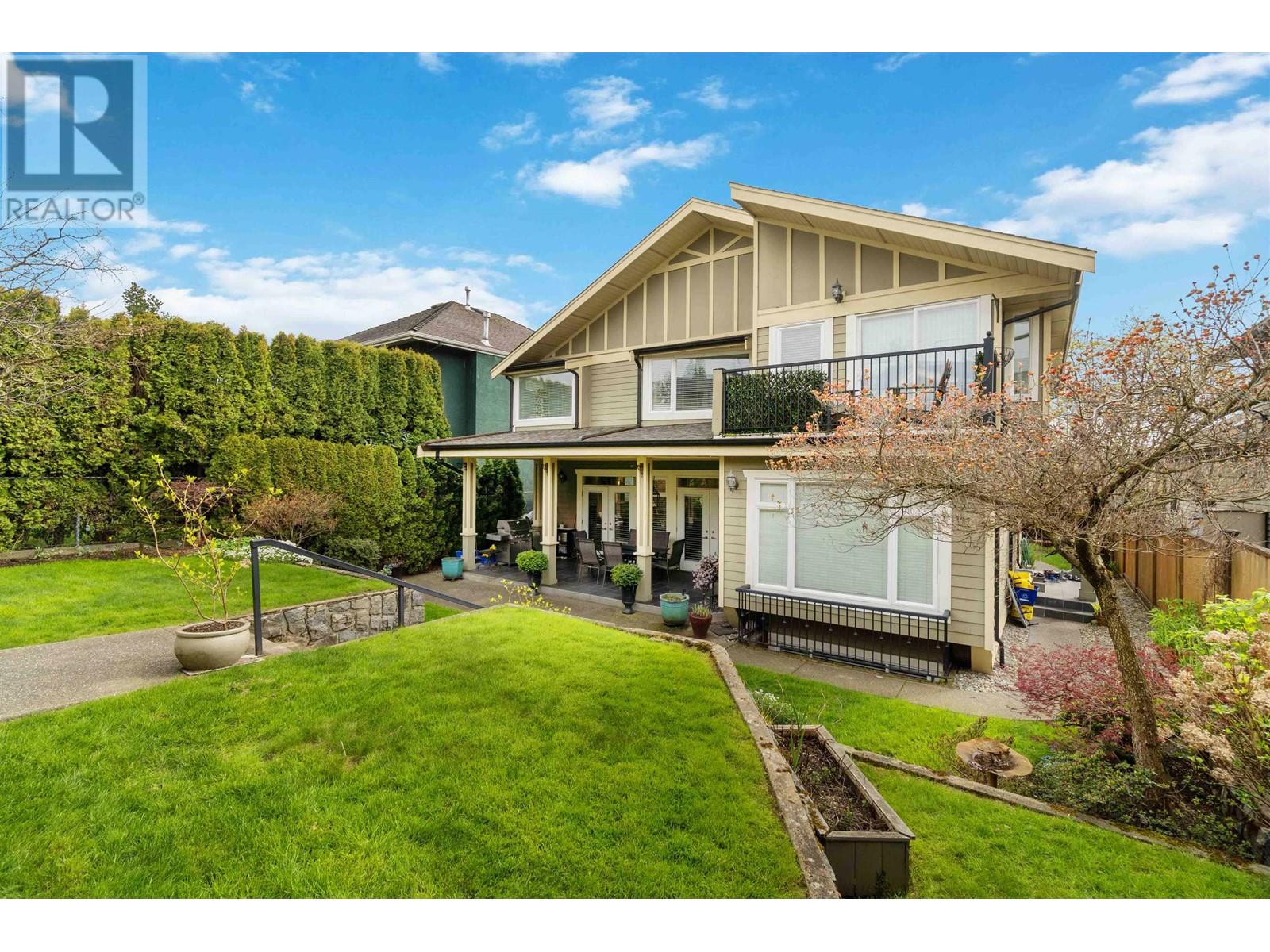 558 E 6th Street, North Vancouver, British Columbia  V7L 1R1 - Photo 36 - R2869928