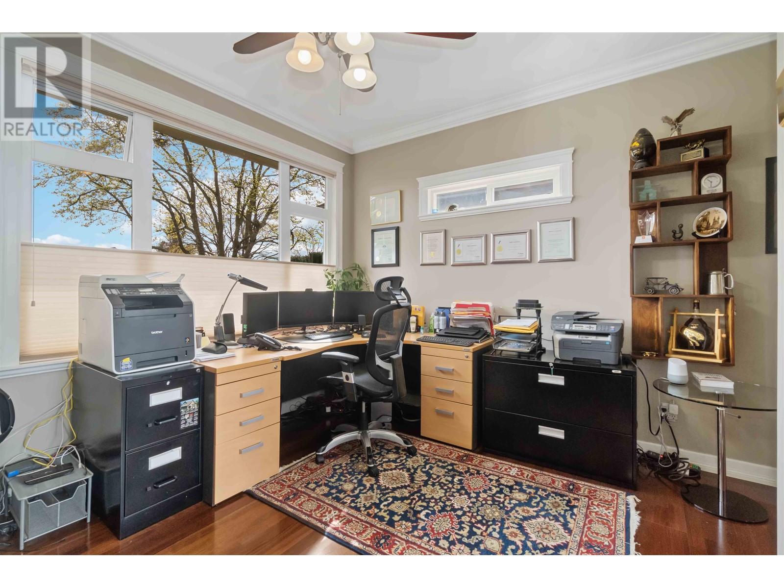 558 E 6th Street, North Vancouver, British Columbia  V7L 1R1 - Photo 8 - R2869928