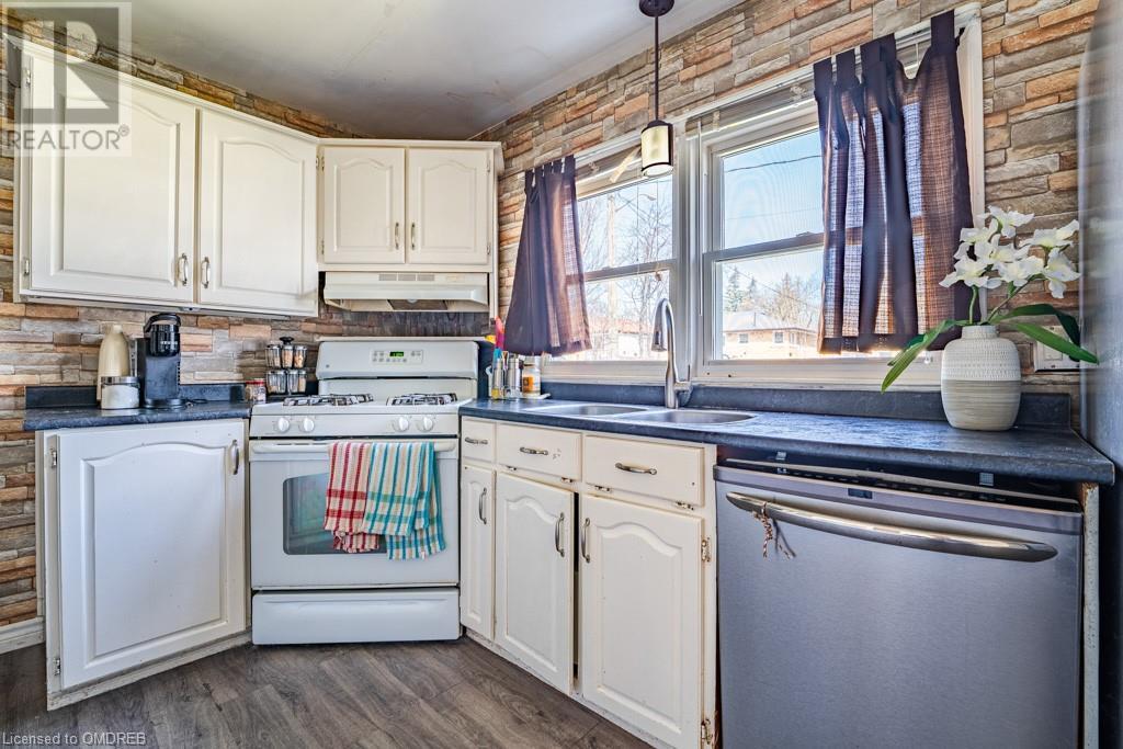6 Wauchope Avenue, Cambridge, Ontario  N1R 1A5 - Photo 8 - 40569054