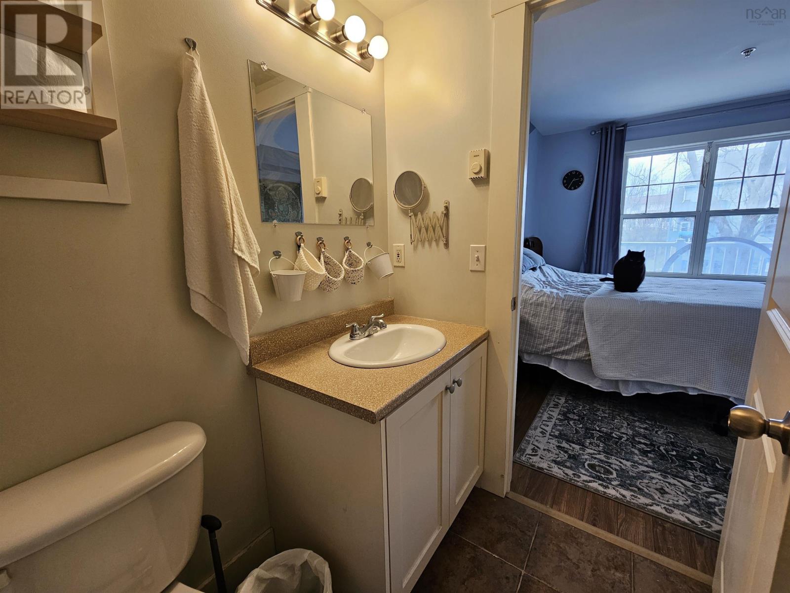 204 162 Ochterloney Street, Dartmouth, Nova Scotia  B2Y 4X3 - Photo 36 - 202406974