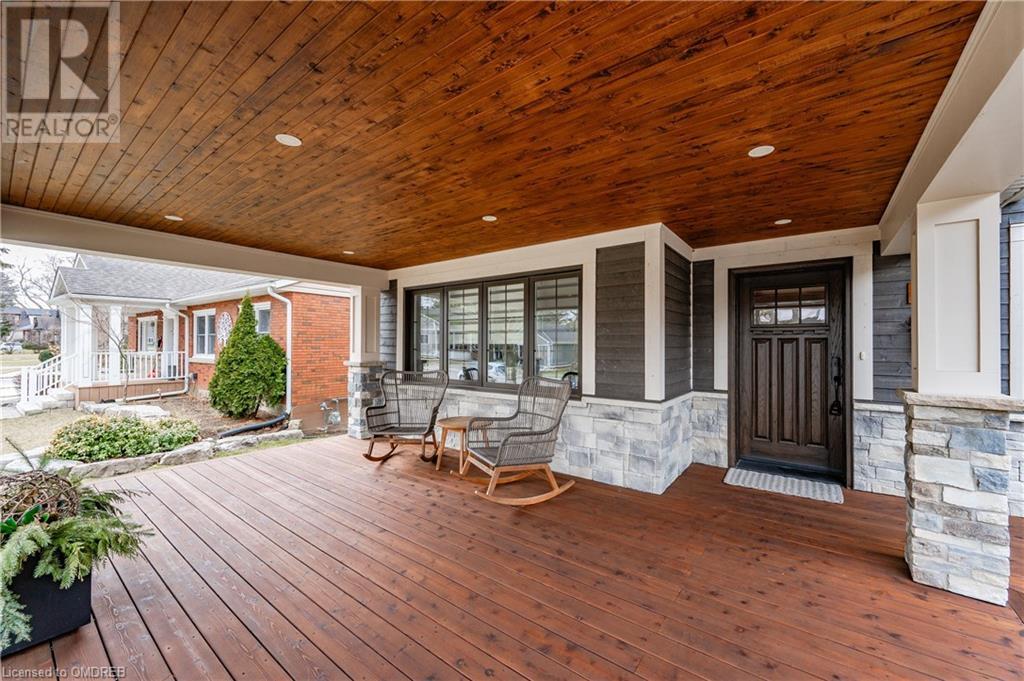 402 Pepper Drive, Burlington, Ontario  L7R 3C9 - Photo 4 - 40570657
