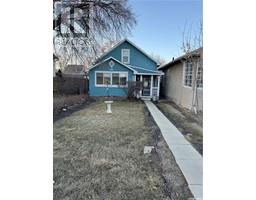 214 Athabasca Street W Central Mj, Moose Jaw, Ca
