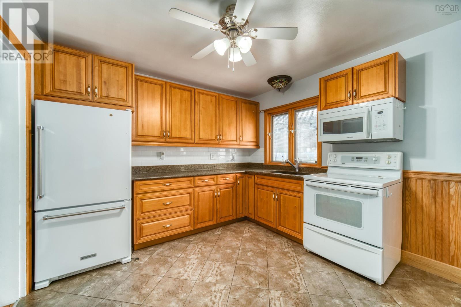 3308 Ashburn Avenue, Halifax, Nova Scotia  B3L 4C2 - Photo 7 - 202406991