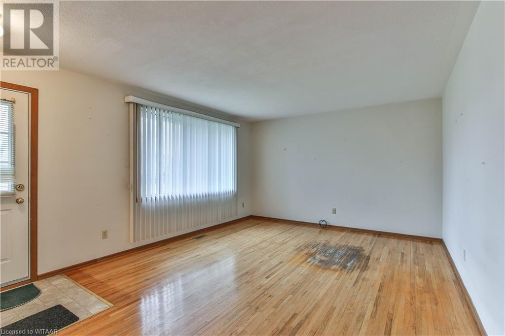 277 Evelyn Avenue, Ingersoll, Ontario  N5C 2B2 - Photo 4 - 40570561