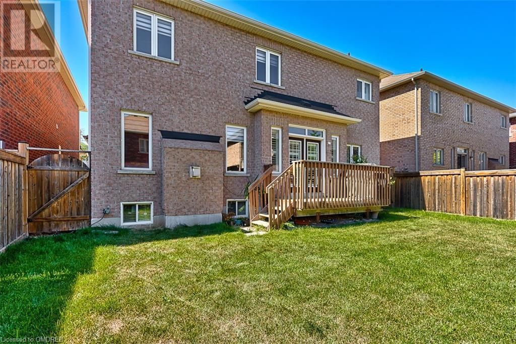 566 Alfred Hughes Avenue, Oakville, Ontario  L6M 0P2 - Photo 29 - 40569476