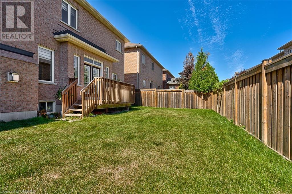 566 Alfred Hughes Avenue, Oakville, Ontario  L6M 0P2 - Photo 30 - 40569476
