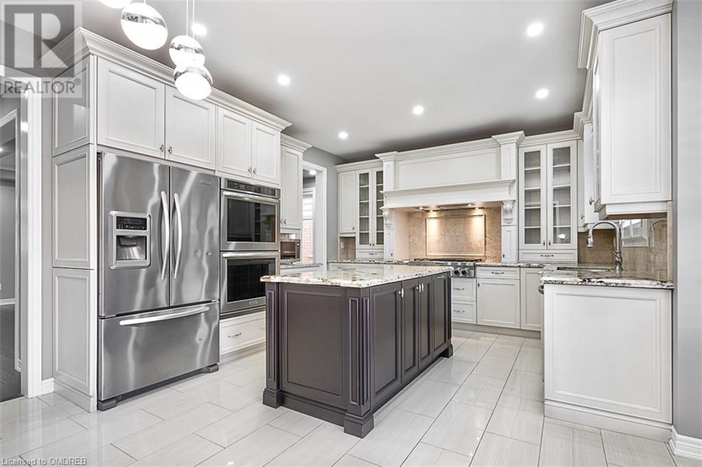 566 Alfred Hughes Avenue, Oakville, Ontario  L6M 0P2 - Photo 7 - 40569476