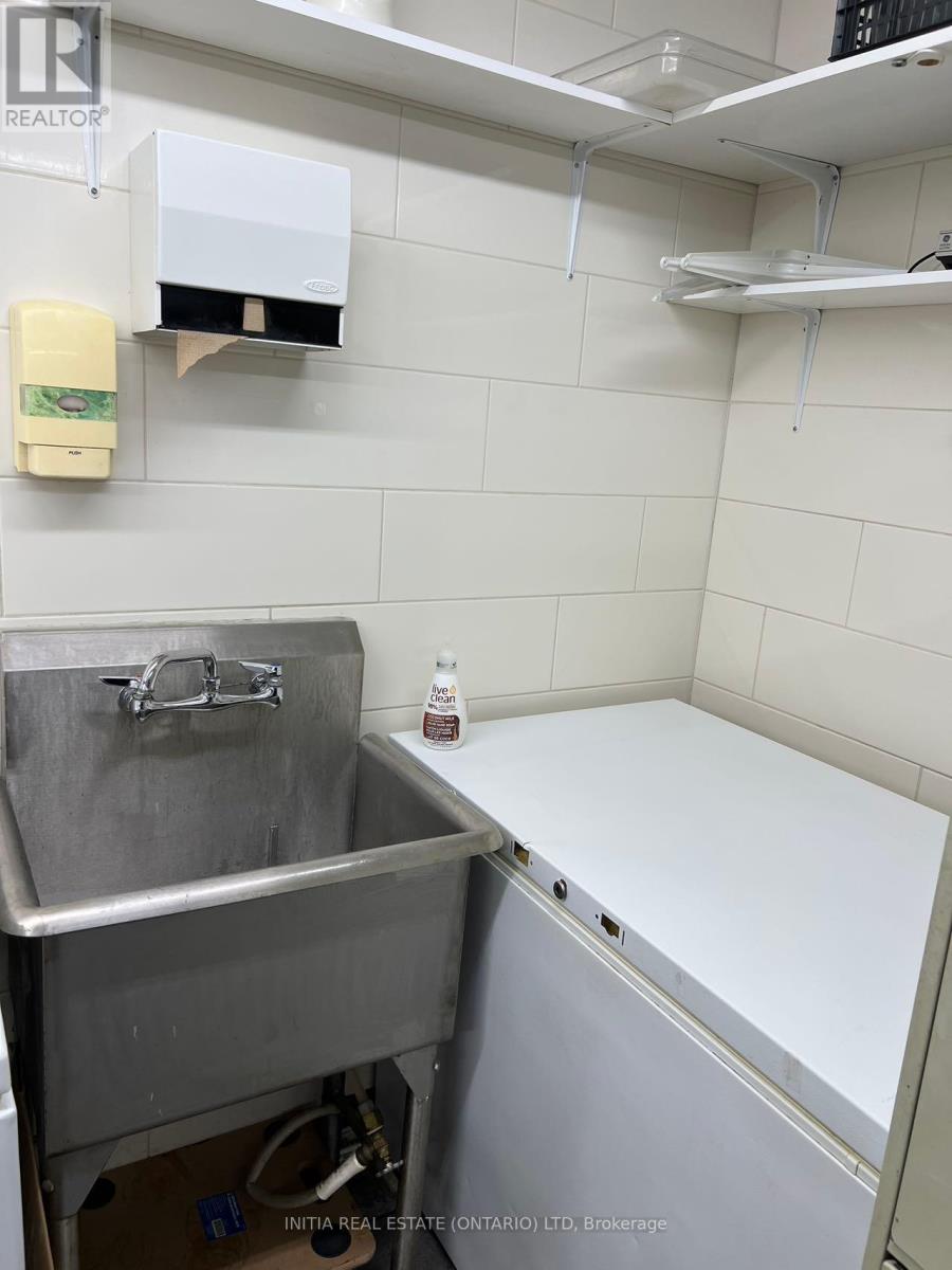 #10 -301 Oxford St W, London, Ontario  N6H 1S9 - Photo 14 - X8229326