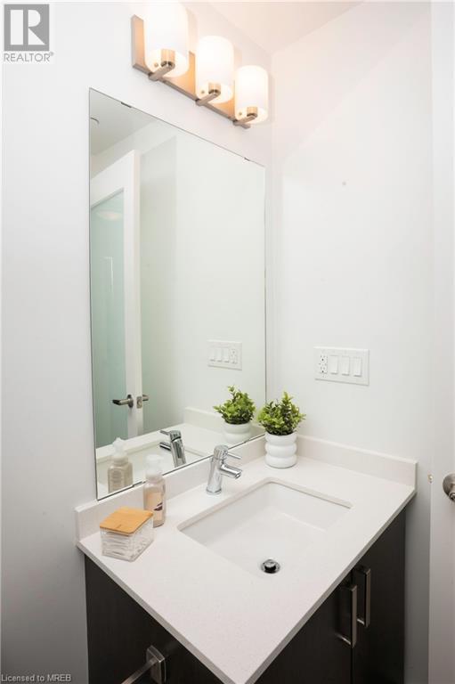 5240 Dundas Street Unit# B301, Burlington, Ontario  L7L 0J6 - Photo 7 - 40570896