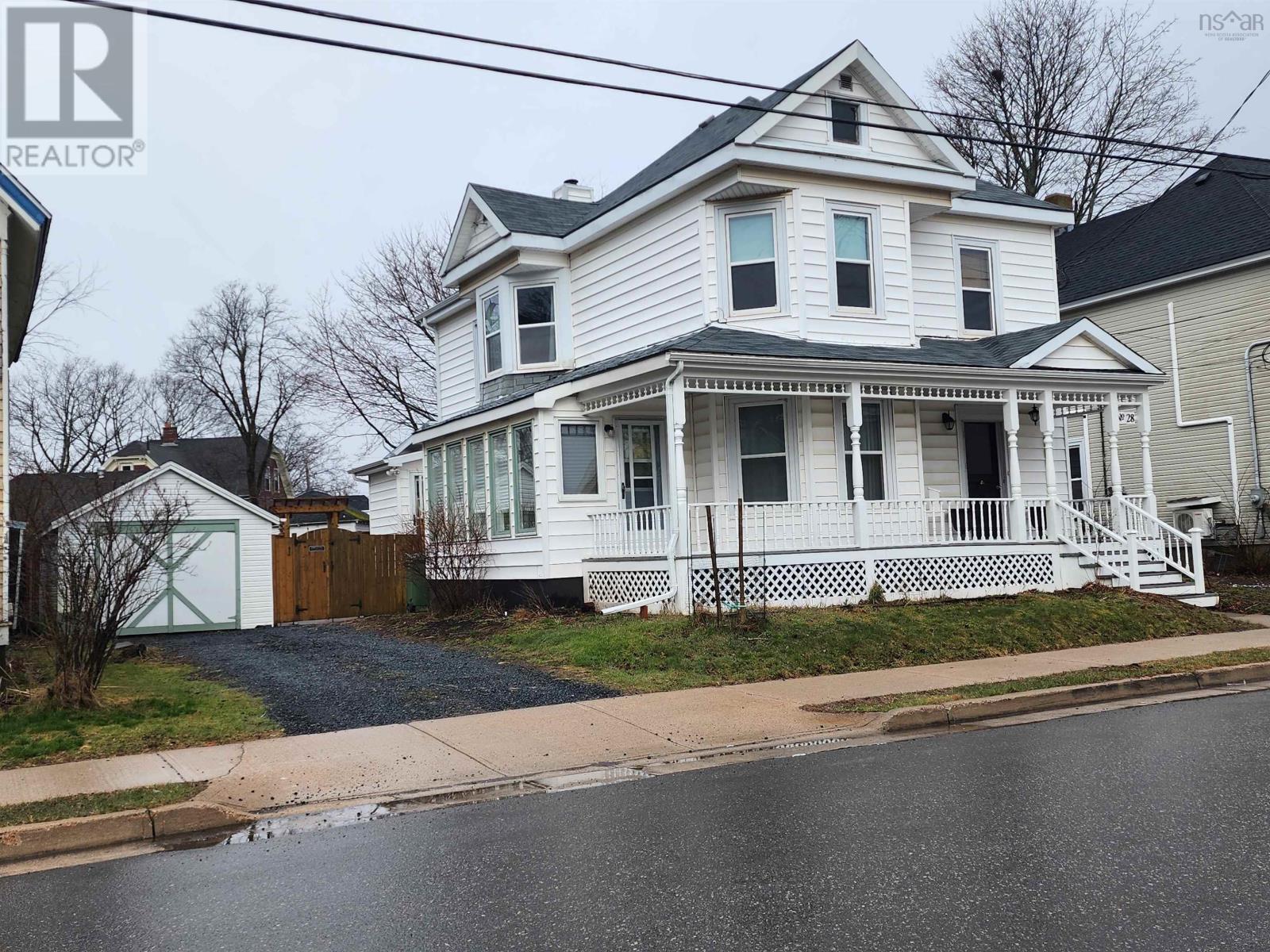28 King Street, Truro, Nova Scotia  B2N 3K6 - Photo 1 - 202407000