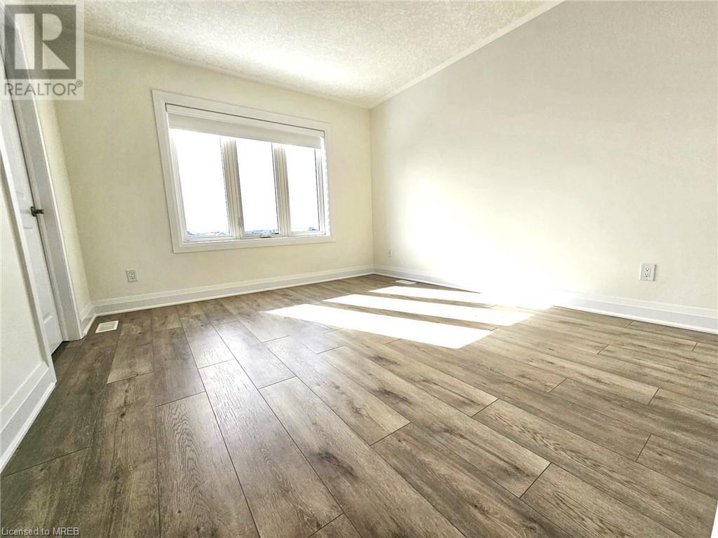 589 Nathalie Crescent, Kitchener, Ontario  N2E 0H9 - Photo 7 - 40570922