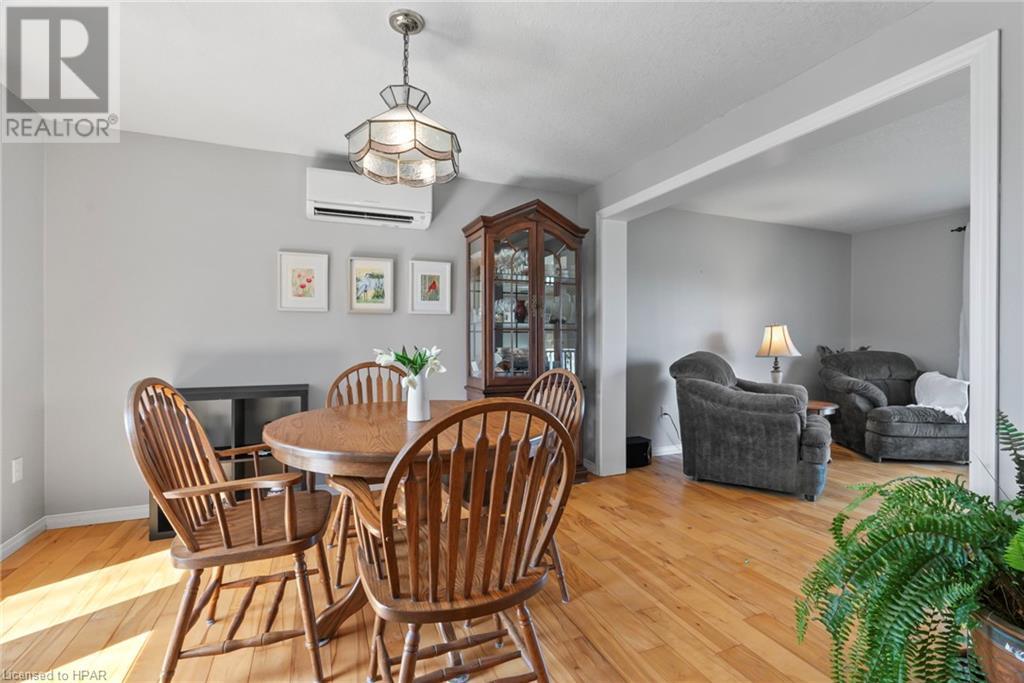 2079 Albert Street, Gorrie, Ontario  N0G 1X0 - Photo 16 - 40570957