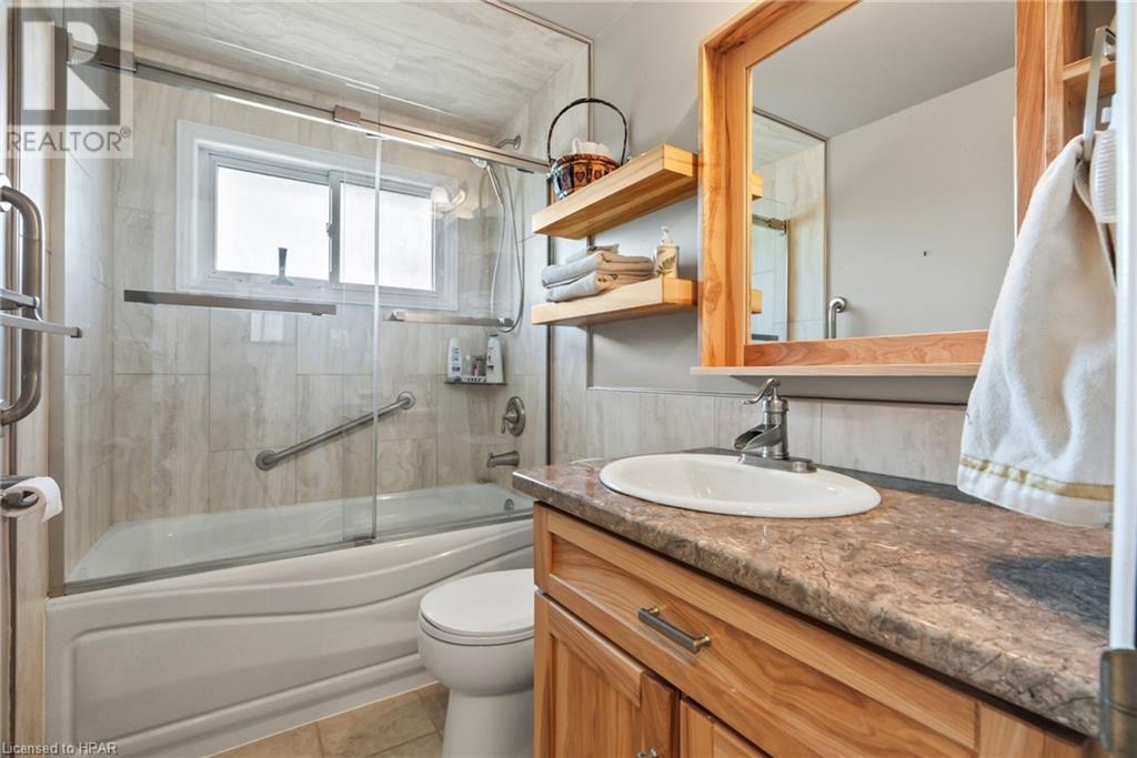 2079 Albert Street, Gorrie, Ontario  N0G 1X0 - Photo 17 - 40570957
