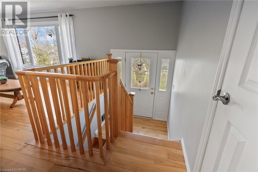 2079 Albert Street, Gorrie, Ontario  N0G 1X0 - Photo 8 - 40570957