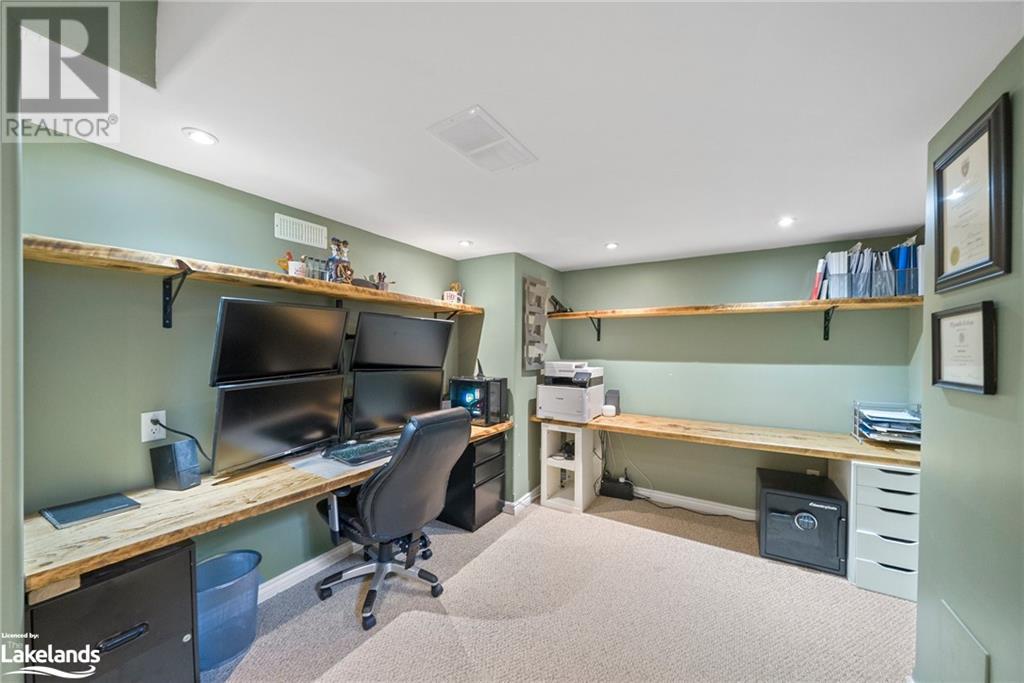 20 Oakside Court, Barrie, Ontario  L4N 5V5 - Photo 17 - 40570958