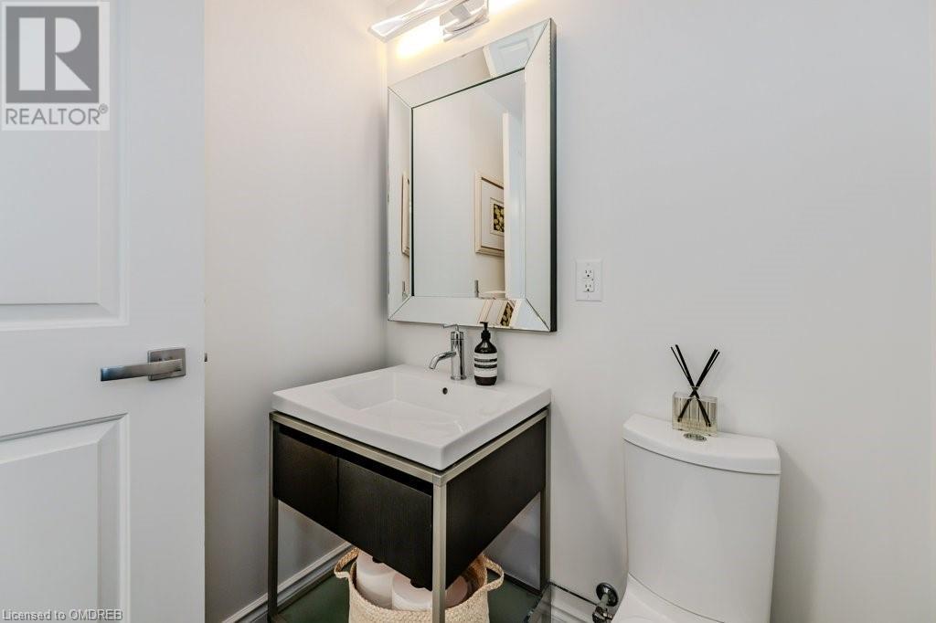 3500 Lakeshore Road W Unit# 721, Oakville, Ontario  L6L 0B4 - Photo 15 - 40569206