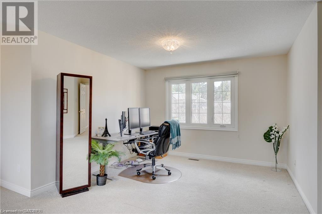 1394 Hazelton Boulevard, Burlington, Ontario  L7P 4V3 - Photo 17 - 40571025