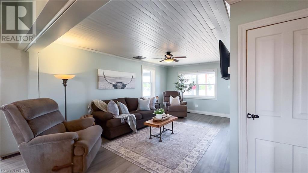 4723 Perth Road 180, R.r. # 1, Dublin, Ontario  N0K 1Z0 - Photo 10 - 40569318