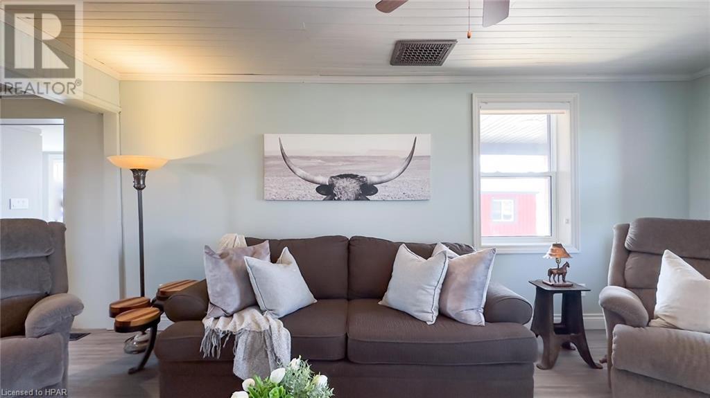 4723 Perth Road 180, R.r. # 1, Dublin, Ontario  N0K 1Z0 - Photo 11 - 40569318