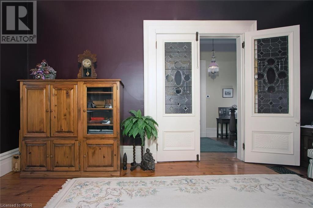 217 Jones Street East Street, St. Marys, Ontario  N4X 1A7 - Photo 11 - 40570159