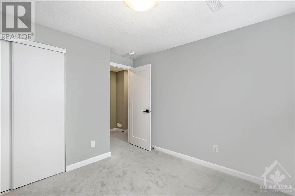 704 AMBERWING PRIVATE UNIT#D Orleans
