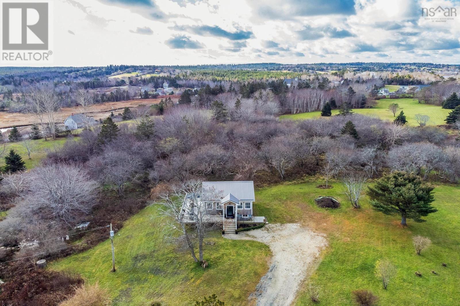 3378 Highway 332, Rose Bay, Nova Scotia  B0J 2X0 - Photo 4 - 202407024
