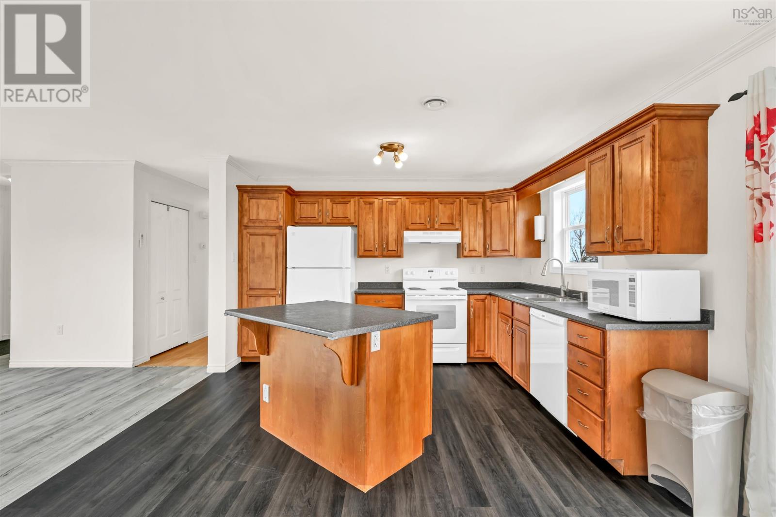 11731 Highway 7, Lake Charlotte, Nova Scotia  B0J 2L0 - Photo 15 - 202407036