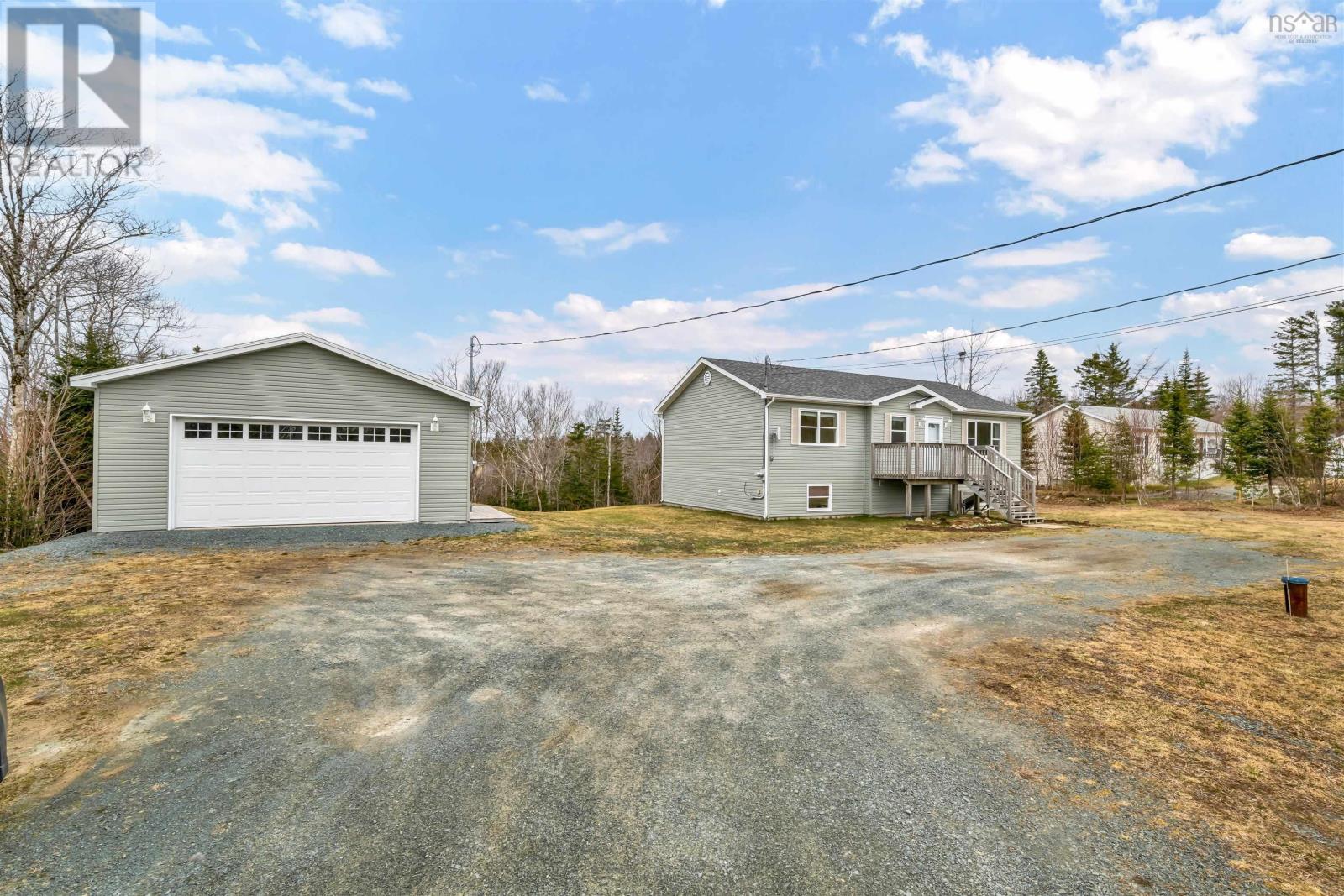 11731 Highway 7, Lake Charlotte, Nova Scotia  B0J 2L0 - Photo 3 - 202407036