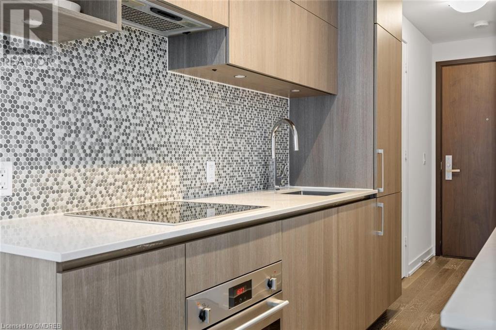 1 Yorkville Avenue Unit# 4904, Toronto, Ontario  M4W 0B1 - Photo 3 - 40571008