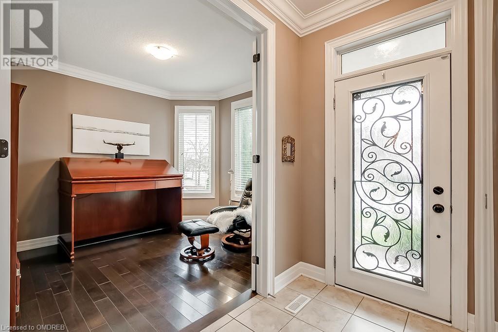 110 Holland Circle, Cambridge, Ontario  N3C 0E2 - Photo 3 - 40570839