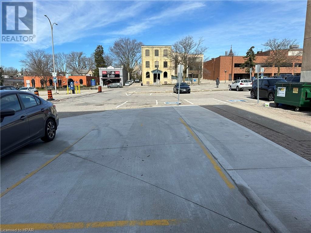 56 Wellington St Street, Stratford, Ontario  N5A 2L2 - Photo 21 - 40571109