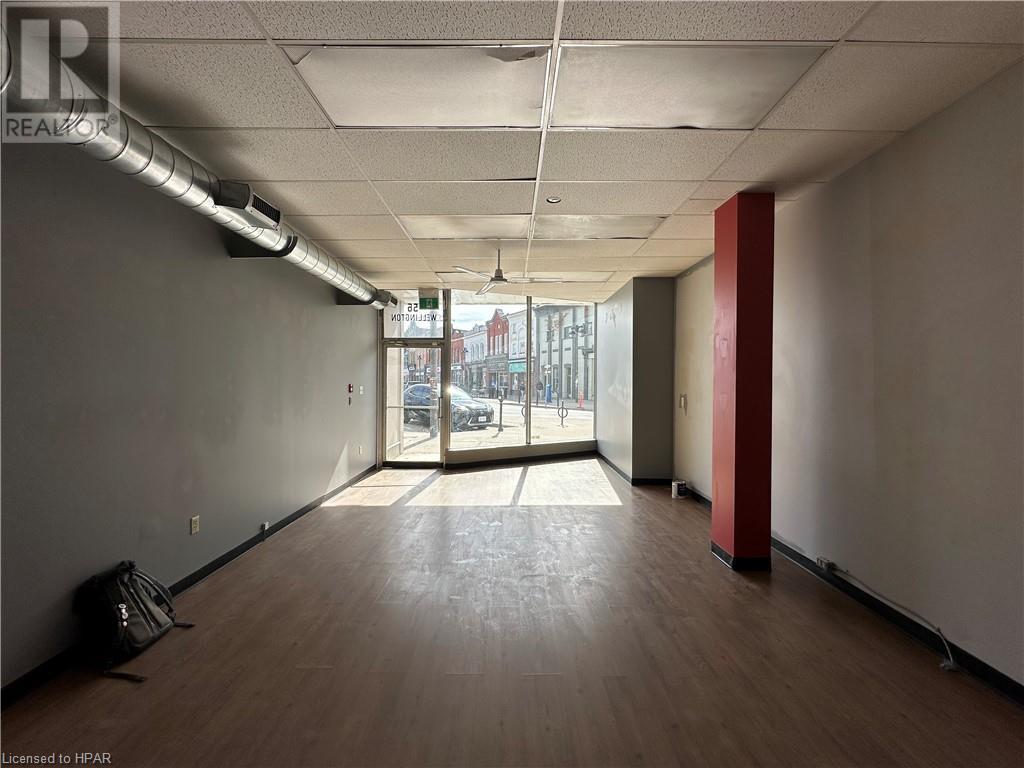 56 Wellington St Street, Stratford, Ontario  N5A 2L2 - Photo 4 - 40571109