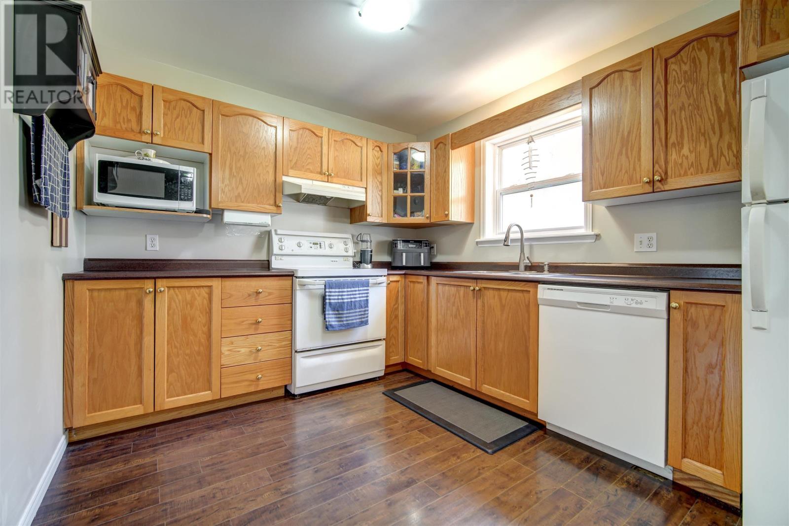 240 Lockview Road, Fall River, Nova Scotia  B2T 1J1 - Photo 22 - 202406934