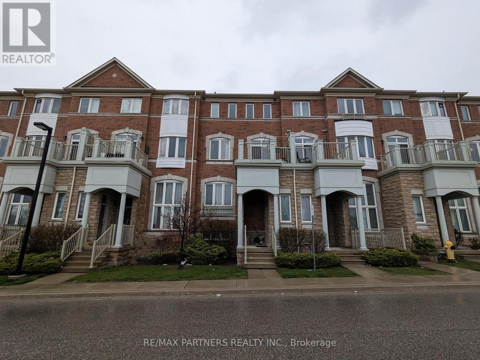 #71 -90 Comely Way, Markham, Ontario  L3R 2L8 - Photo 1 - N8230674