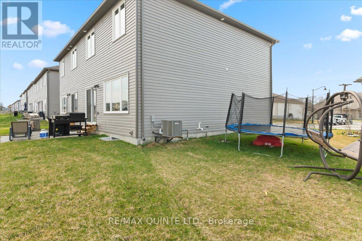 94 Campbell Crescent, Prince Edward County, Ontario  K0K 2T0 - Photo 34 - X8230342