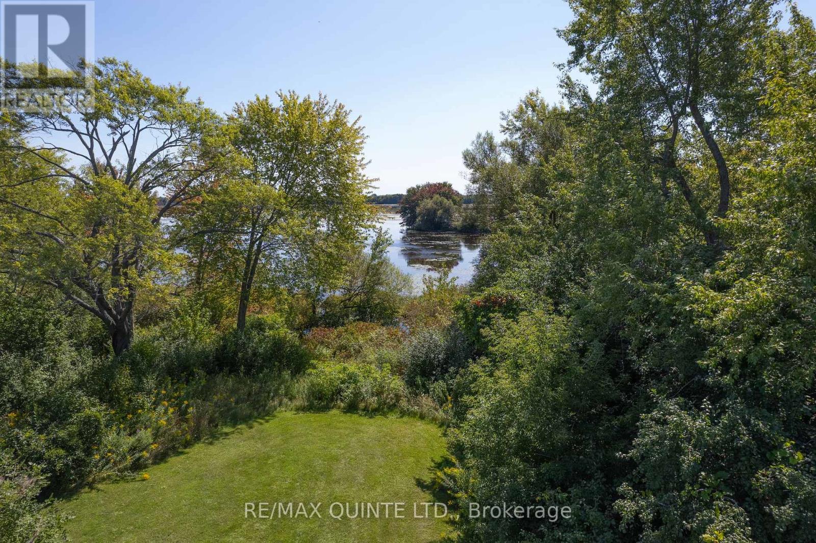 1647 Lakeside Dr, Prince Edward County, Ontario  K0K 1T0 - Photo 40 - X8230738