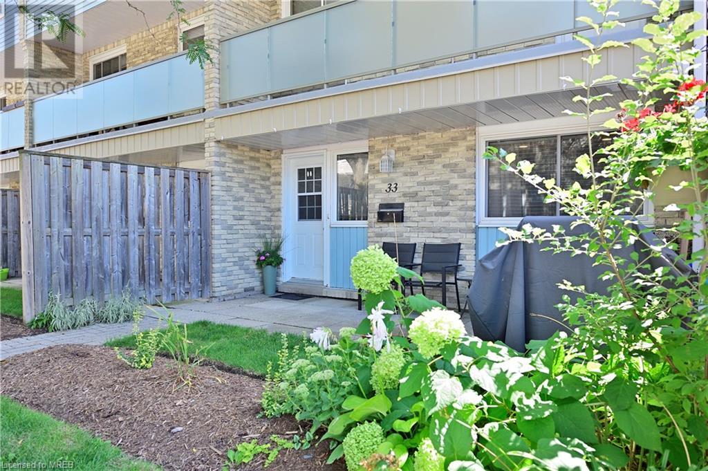 35 Breckenridge Drive Unit# 33, Kitchener, Ontario  N2B 3H5 - Photo 1 - 40571137