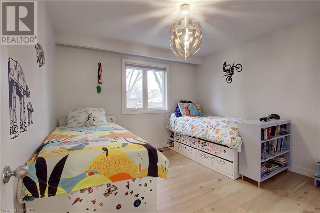 1985 Lenarthur Drive, Mississauga, Ontario  L5J 2J1 - Photo 29 - 40571145